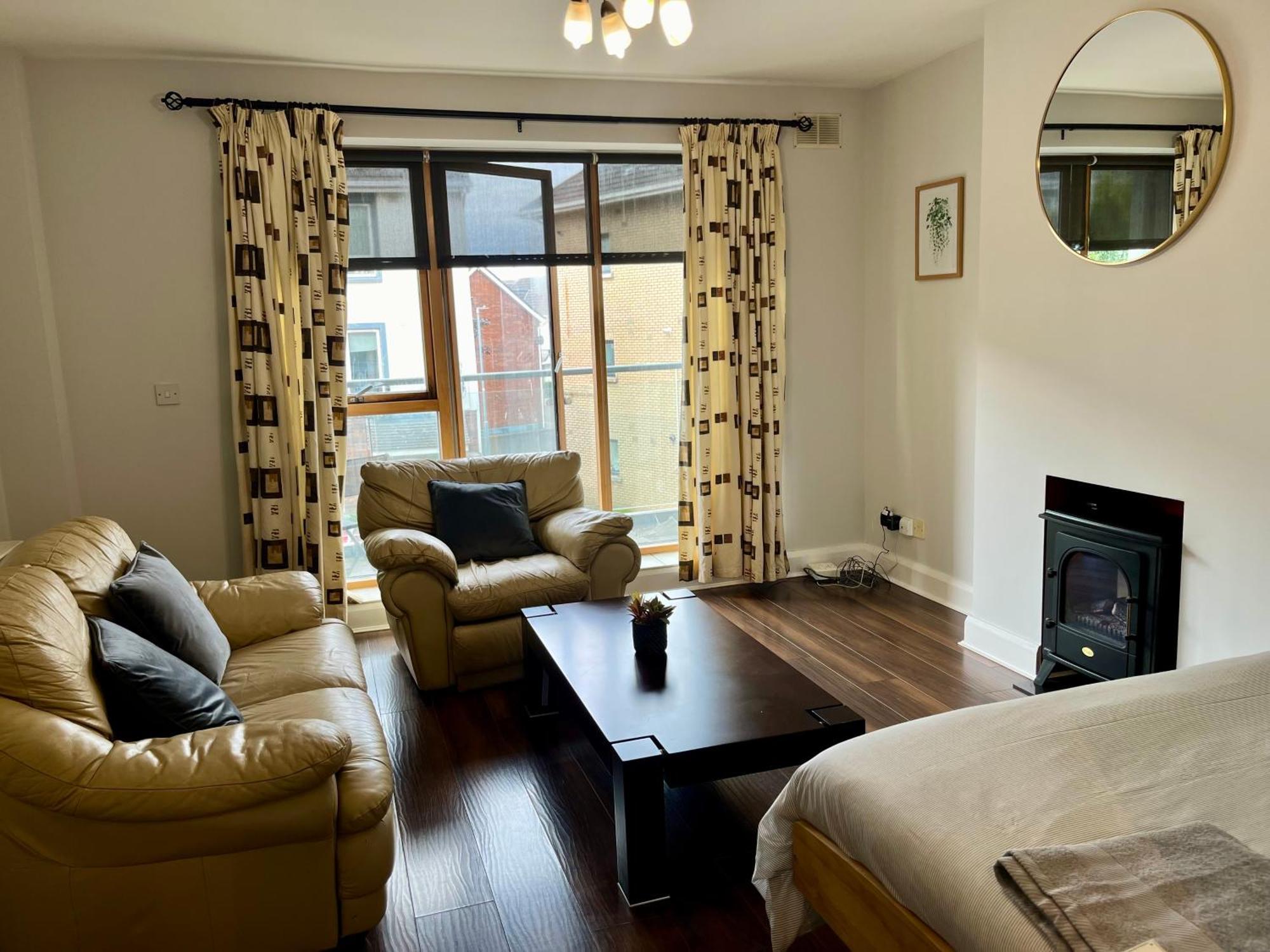 Bright Spacious *